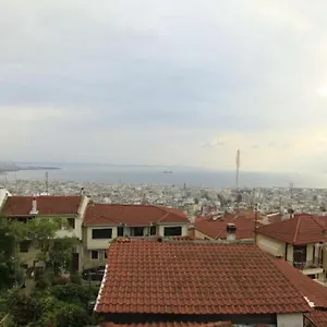 apt-panoramic-views-of-center.hotelschalkidiki.net/